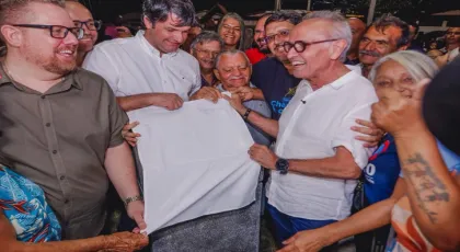 Cícero Lucena entrega 22ª praça na sua gestão e destaca investimentos de mais de R$ 7 milhões em obras no Costa e Silva