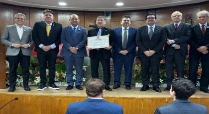 Câmaras Municipais de João Pessoa e Campina Grande homenageiam o Corecon-PB pelos 45 anos de atuação e o economista João Bosco Ferraz