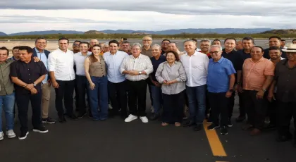 Mais infraestrutura - Cícero Lucena destaca potencial de desenvolvimento do Sertão durante inauguração da nova pista do Aeroporto de Patos 