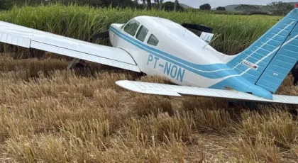 Após o susto “Mais uma demonstração do quanto Deus é grande”, diz Cícero Lucena após incidente com avião